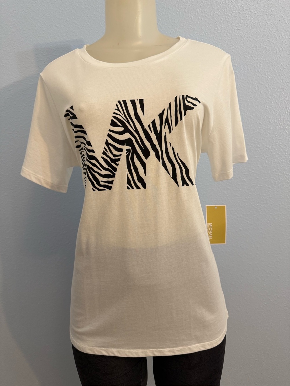 MICHAEL Michael Kors Women's White T-shirt Size: M New